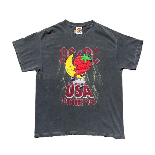 Vintage Strawberry Moon Overprint Tee-Shirt T-Shirts Sky High Farm Goods